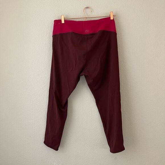 Calia by Carrie underwood cropped leggings - Picture 5 of 8